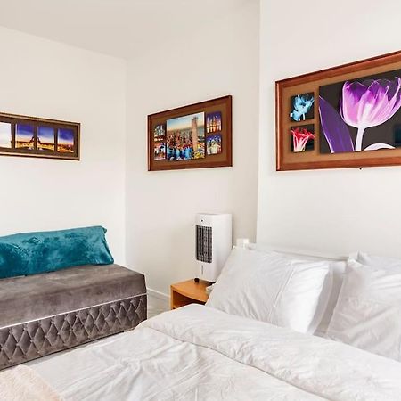 סטאן Paris Tourist Apartment, France מראה חיצוני תמונה
