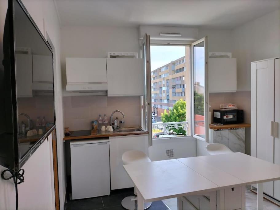 סטאן Paris Tourist Apartment, France מראה חיצוני תמונה
