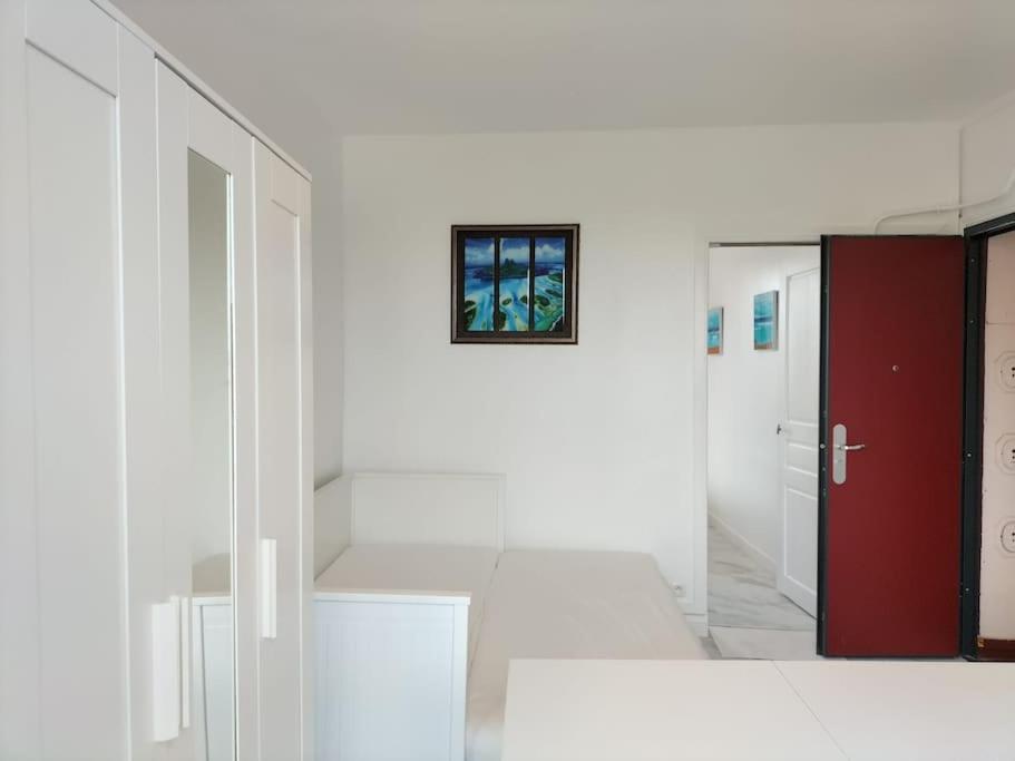סטאן Paris Tourist Apartment, France מראה חיצוני תמונה