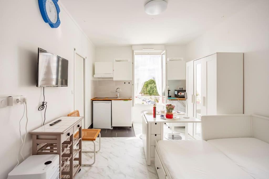 סטאן Paris Tourist Apartment, France מראה חיצוני תמונה