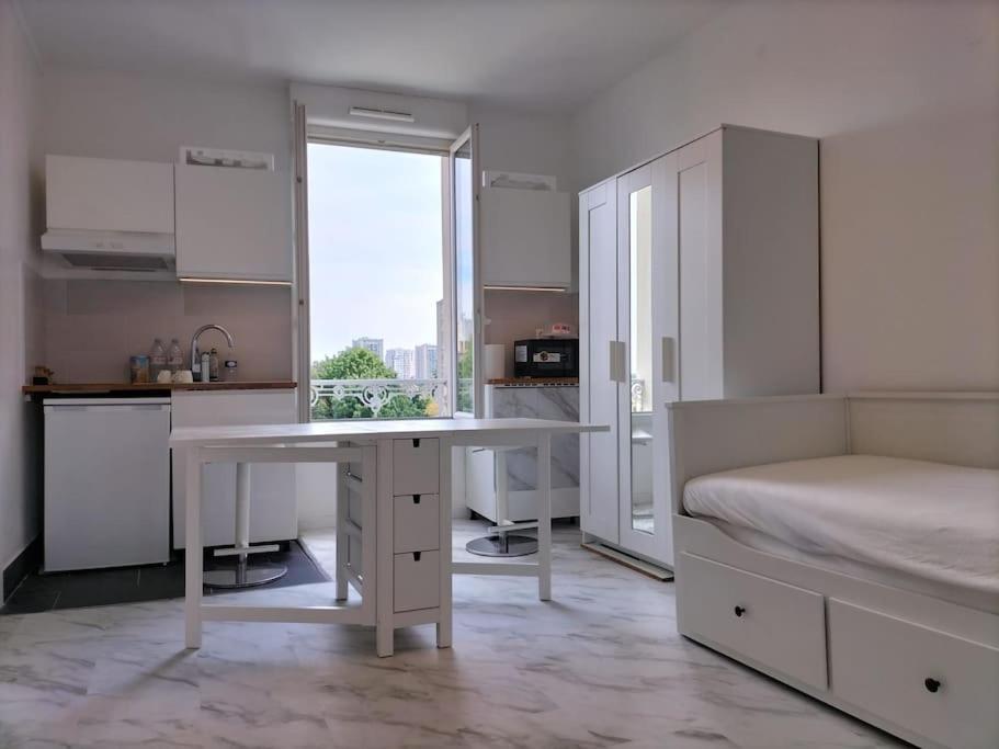 סטאן Paris Tourist Apartment, France מראה חיצוני תמונה